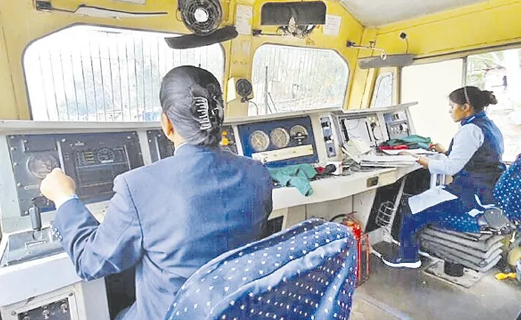 Telangana: Women Loco Pilots Suffer Without Toilets