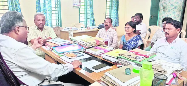 అర్హులకు ప్రభుత్వ పథకాలు అందాలి 