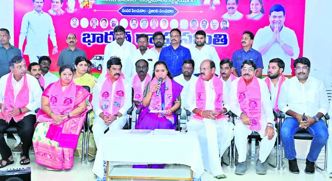 పసుపు దిగుమతులను నియంత్రించాలి 