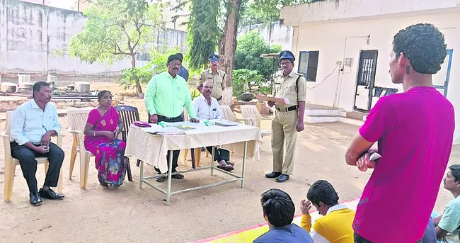 సత్ప్రవర్తన అలవర్చుకోండి 