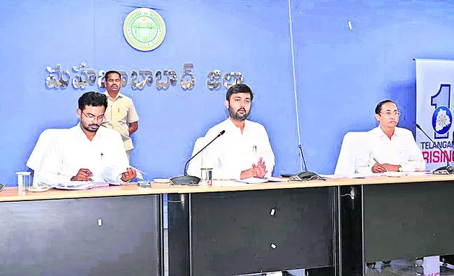 షెడ్యూల్‌ ప్రకారం గ్రామసభలు నిర్వహించాలి