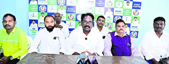 క్రైస్తవులంటే చంద్రబాబు, పవన్‌కు చిన్నచూపు 