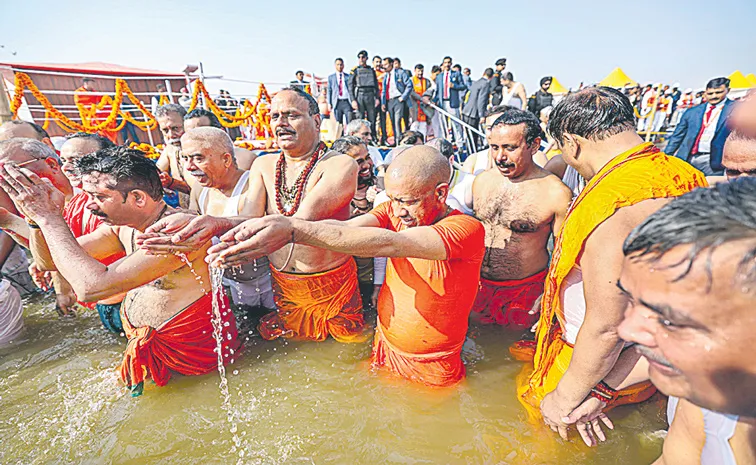 MahaKumbh 2025: Over 10 crore pilgrims bathed at Sangam In Ten Days