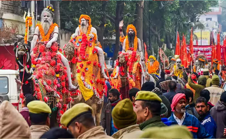 Maha Kumbh 2025 Prayagraj 12 Akharas have Canceled 104 Applications for Mahamandaleshwar and Naga Sadhu