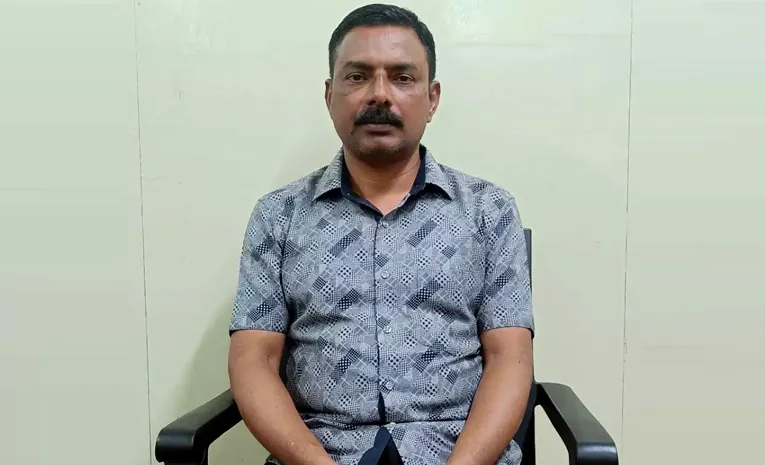 Shahinayathgunj Inspector Balu Chouhan in ACB net for accepting bribe