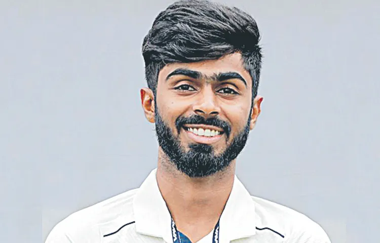 Hyderabad bowler Aniket Reddy took five wickets against Himachal Pradesh