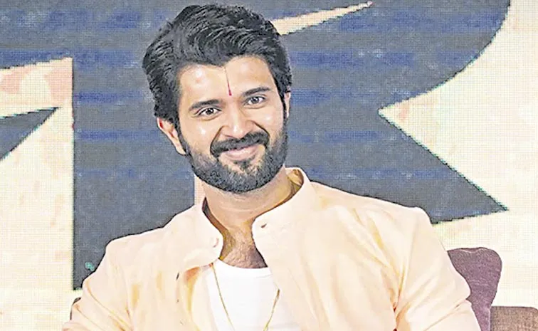 Tollywood: Rahul Sankrityan begins work on Vijay Deverakonda VD14