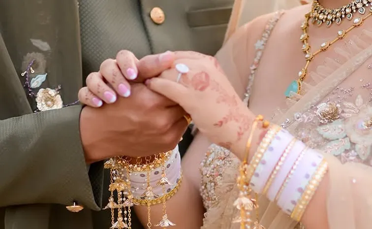 Fashion Influencer Rupali Curl Girl Gets Married ​his boy friend