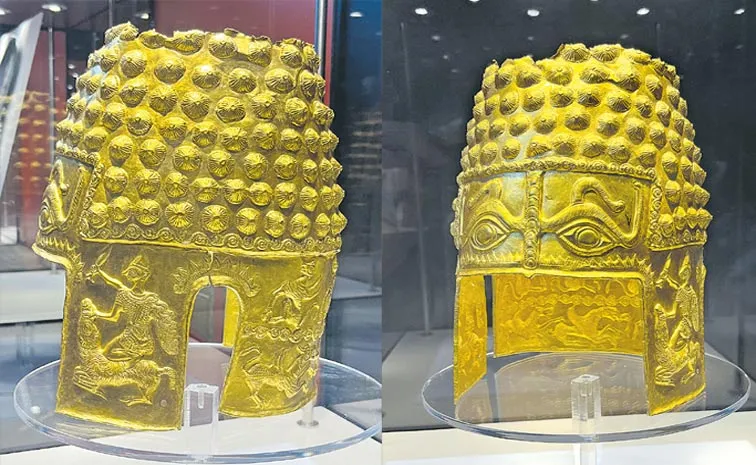 Theft in Netherlands of ancient golden helmet