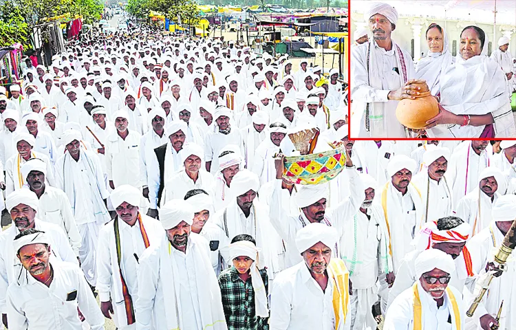 Thousands of devotees came to Nagoba fair