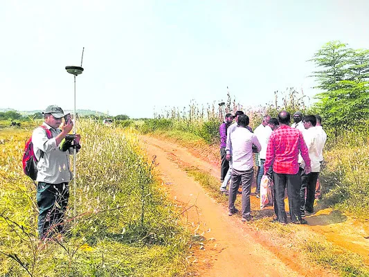 వడివడిగా గ్రీన్‌ఫీల్డ్‌