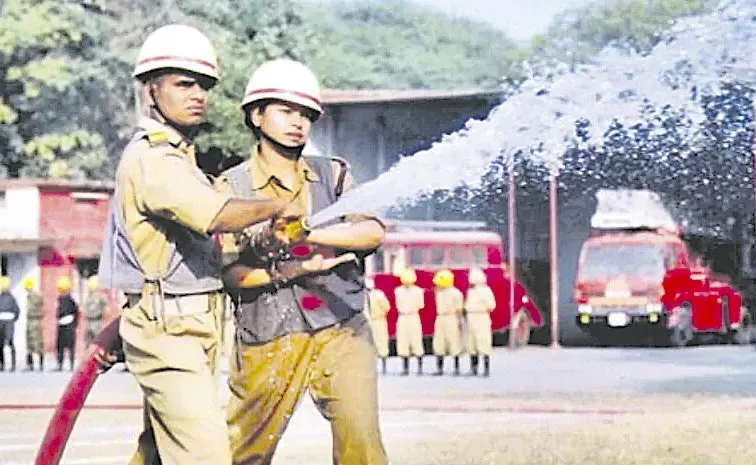 women fire fighters soon: Telangana