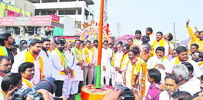 కాంగ్రెస్‌, బీఆర్‌ఎస్‌.. బొమ్మాబొరుసు 