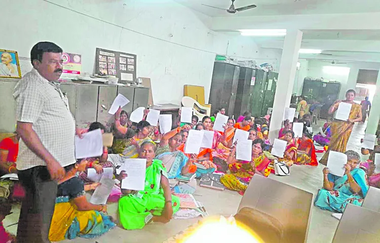 Anganwadi workers and helpers wrote letters to the President