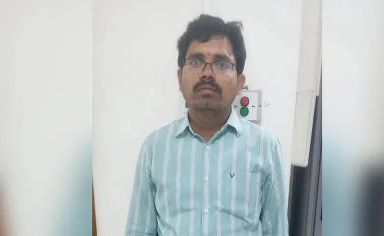 Fake Employee Arrested at Telangana Secretariat