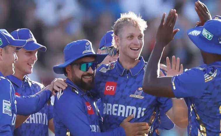 MI Cape Town book maiden SA20 playoff spot with dominating win over SEC