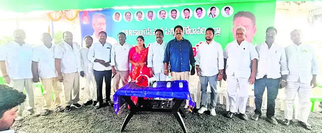 ప్రభుత్వ వ్యతిరేక విధానాలను ఎండగడదాం 