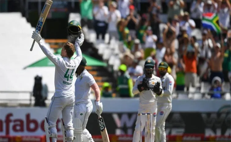 South Africa All Out For 615 Runs In 1st Innings