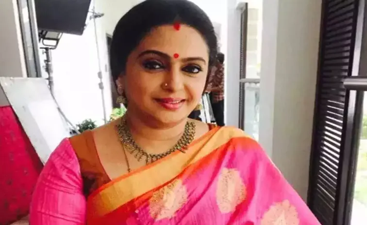 Actress Seetha Mother Chandravathi Passed Away