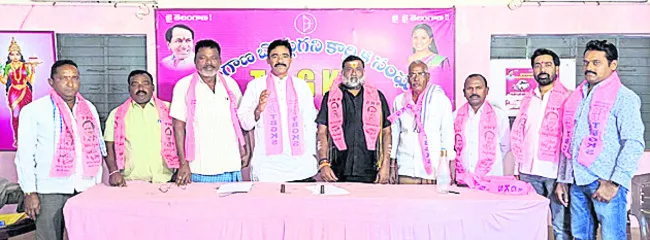 నేడు కార్మికులతో  ఎమ్మెల్సీ కవిత సదస్సు