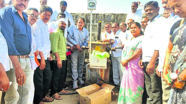 కడెం రైతాంగానికి అండగా ప్రభుత్వం