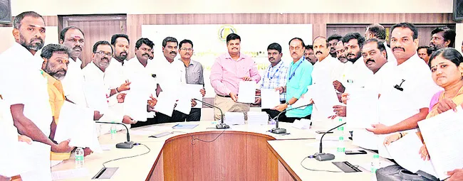 తిరువళ్లూరులో 35 లక్షల మంది ఓటర్లు