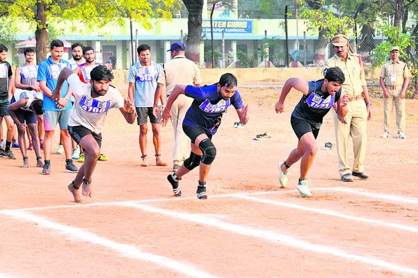 పోలీసు ప్రధాన పరీక్షకు 241 మంది అభ్యర్థుల ఎంపిక