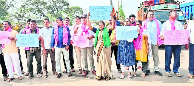 రైతుభరోసా రూ.15వేలు ఇచ్చే వరకు పోరాటం