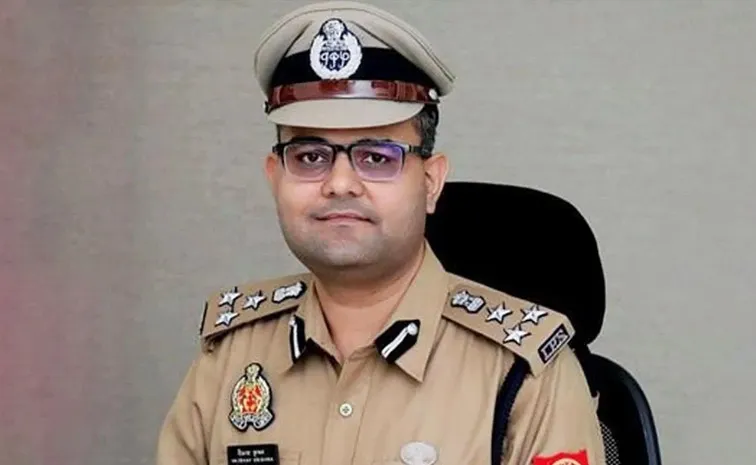 IPS Vaibhav krishna Cracked UPSC  After Btech from IIT Roorkee Appointed as DIG Kumbh mela