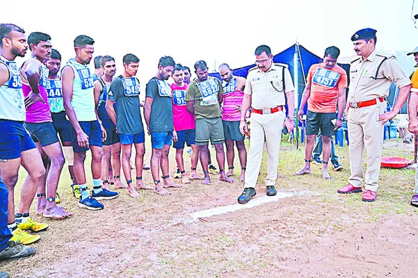 ఏడో రోజు కొనసాగిన పోలీస్‌ సెలక్షన్స్‌