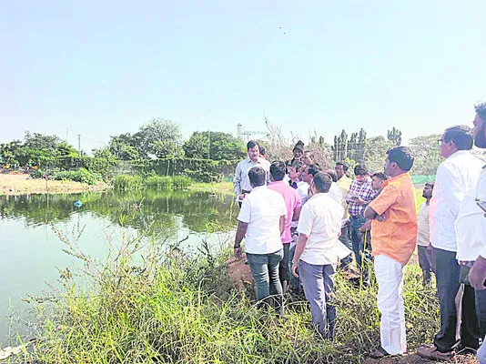 సాంకేతిక పరిజ్ఞానంతో చెరువుల సర్వే 