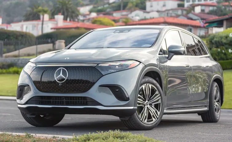 Mercedes EQS SUV 450 Launched in India