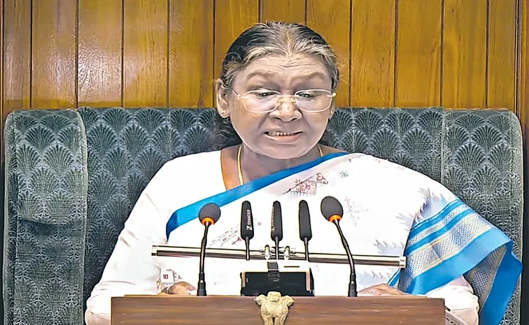 President Droupadi Murmu addressed both Houses of Parliament