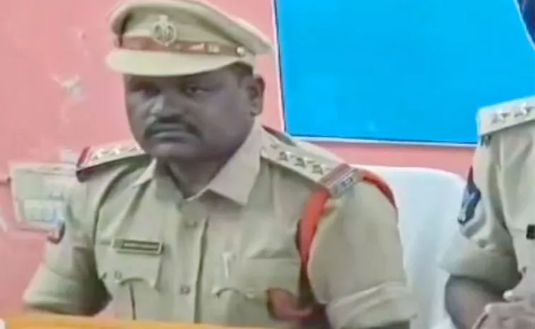 Madakasira CI Ramaiah Over Action With Women In Police Station