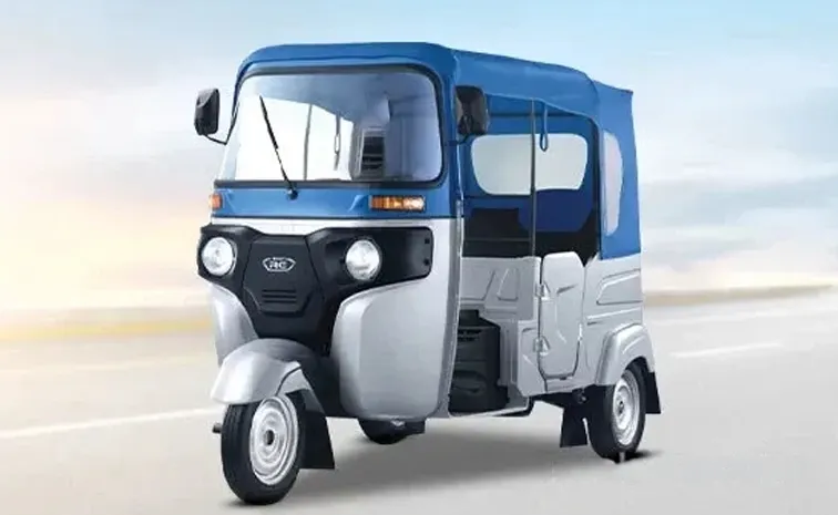 Bajaj Auto to ride into e rickshaw segment by end of ongoing fiscal