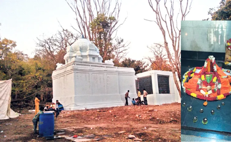 Gundla Brahmeswara Swamy temple In Nallamala Forest