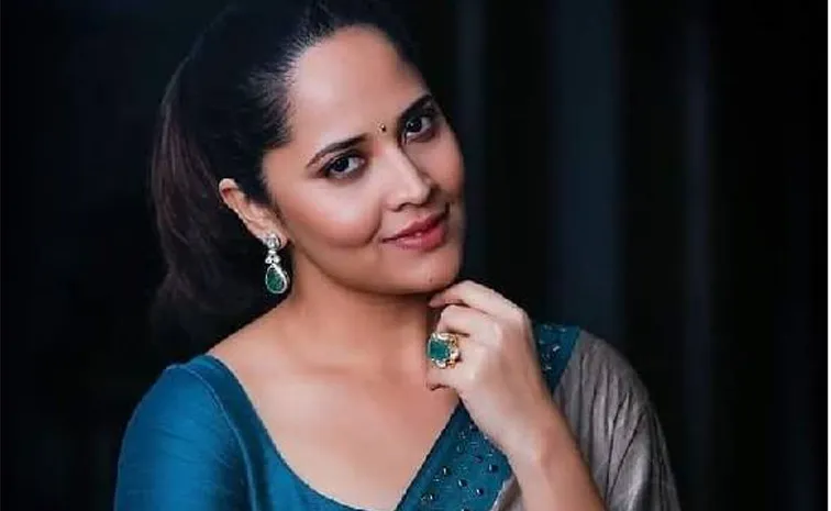 Tollywood Actress Anasuya Latest Tweet On Her Comments