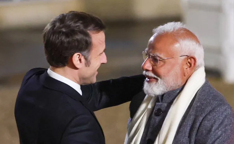 PM Modi France Visit Video and Photos