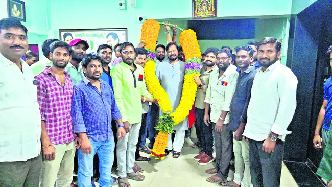 వైఎస్సార్‌ సీపీ పటిష్టతకు కృషి