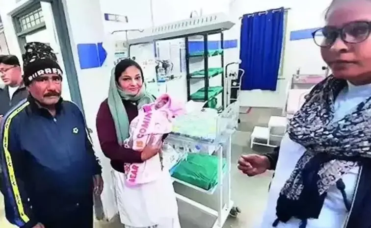 A Madhya Pradesh Little Pihu miraculous survival Heartwarming Story