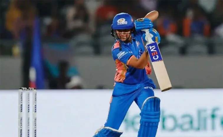 Harmanpreet Kaur Becomes 2nd Indian To Reach 8000 T20 Runs