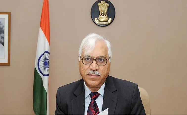 Former CEC SY Quraishi Slams US Voter Turnout Aid To India