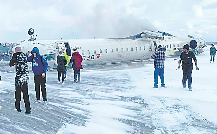 Plane loses control at Toronto airport