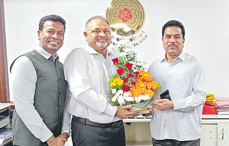 JNTUH VC Professor Kishankumar Reddy with Sakshi