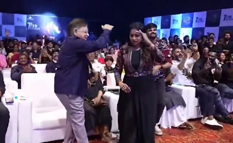 Tollywood Procuder Allu Aravind Dance With Anchor Suma Kanakala at Event