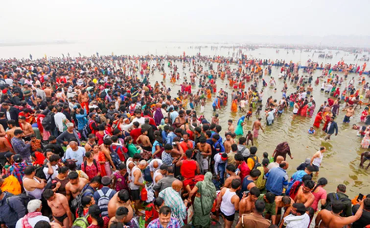 Jharkhand man locks elderly mother at home to attend Maha Kumbh: Report