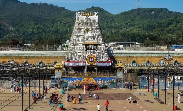 Normal Rush of Devotees in Tirumala