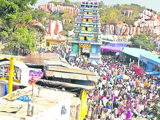 నిబంధనలకు పాతర