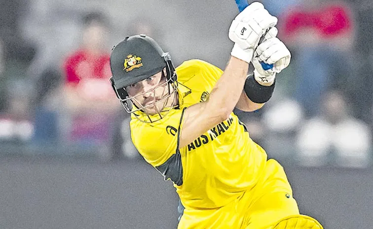 Australia Defeats England by 5 Wickets