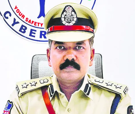 సిటీ ట్రాఫిక్‌ చీఫ్‌గా జోయల్‌ డెవిస్‌